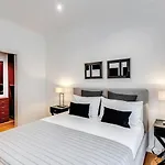 Charming Flat By The Vatican 아파트 *