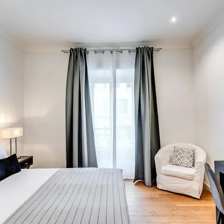 Charming Flat By The Vatican Apartment
